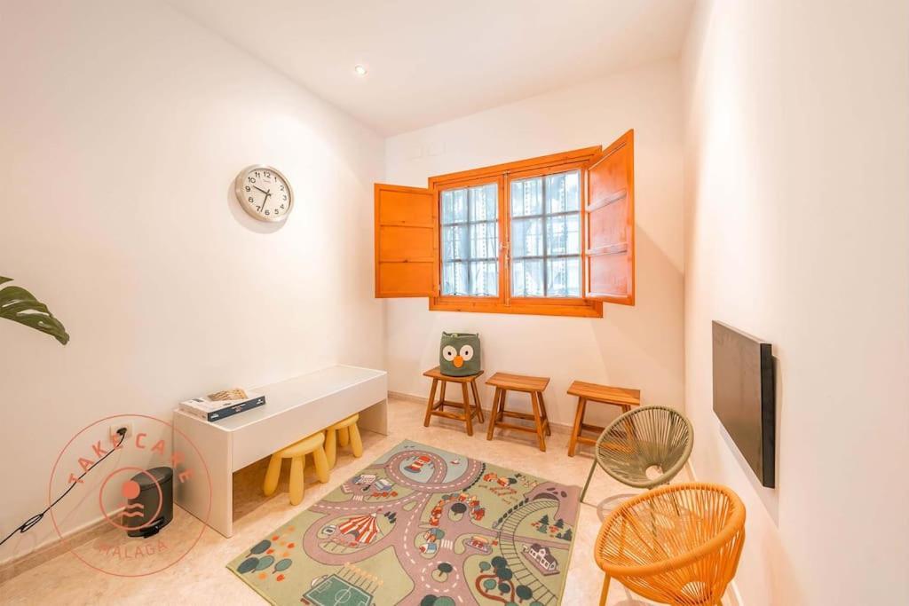 Spacious Home With Lovely Garden - Tcm Rincon de la Victoria Ngoại thất bức ảnh